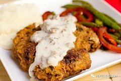 Chicken fried steak （炸鸡式牛排）