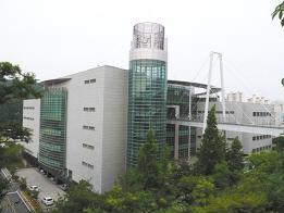 浦项科技大学